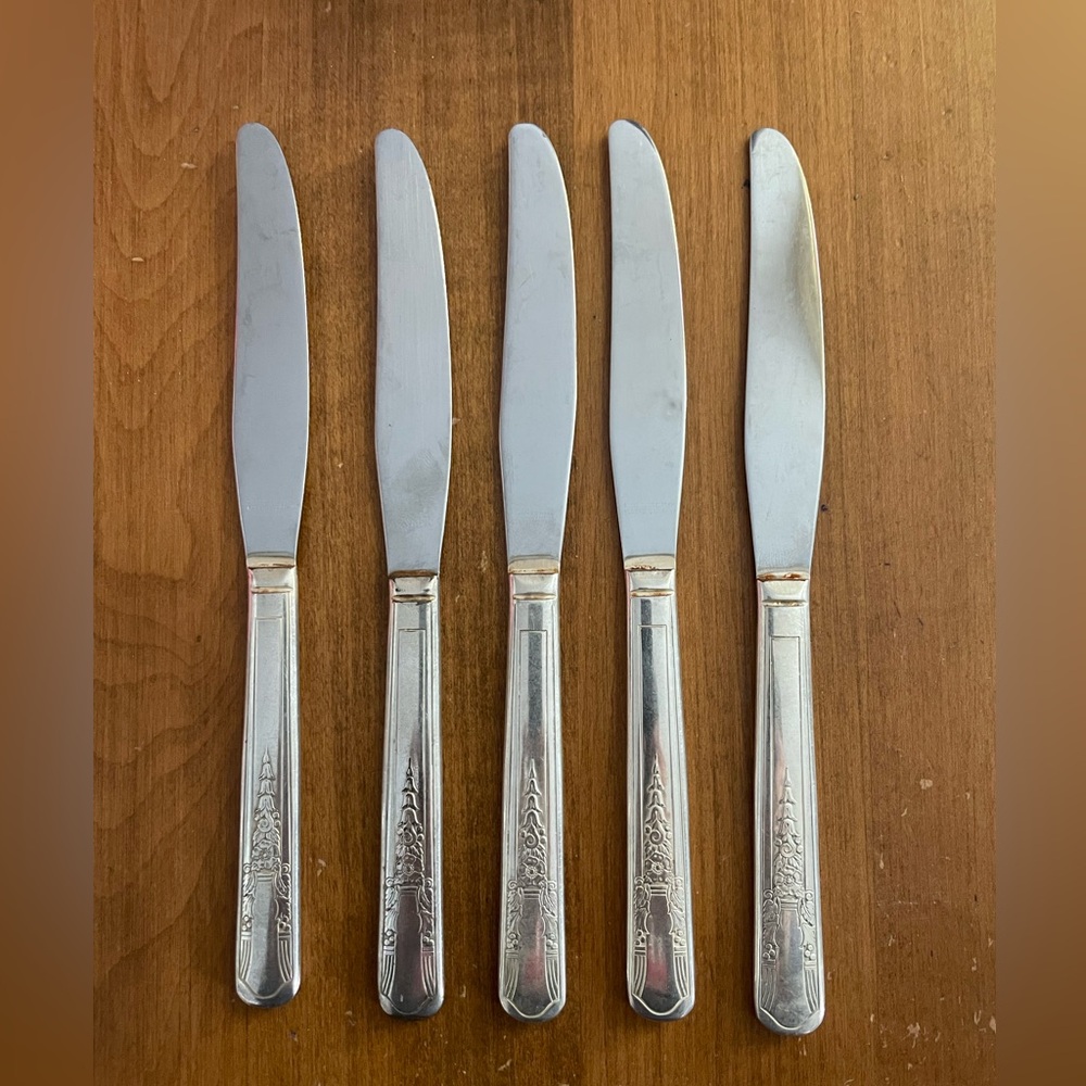 Vtg Oneida SL & GH Rogers Silverplate 1939 Jasmine Oneida X-TRA 5 Knifes Lot